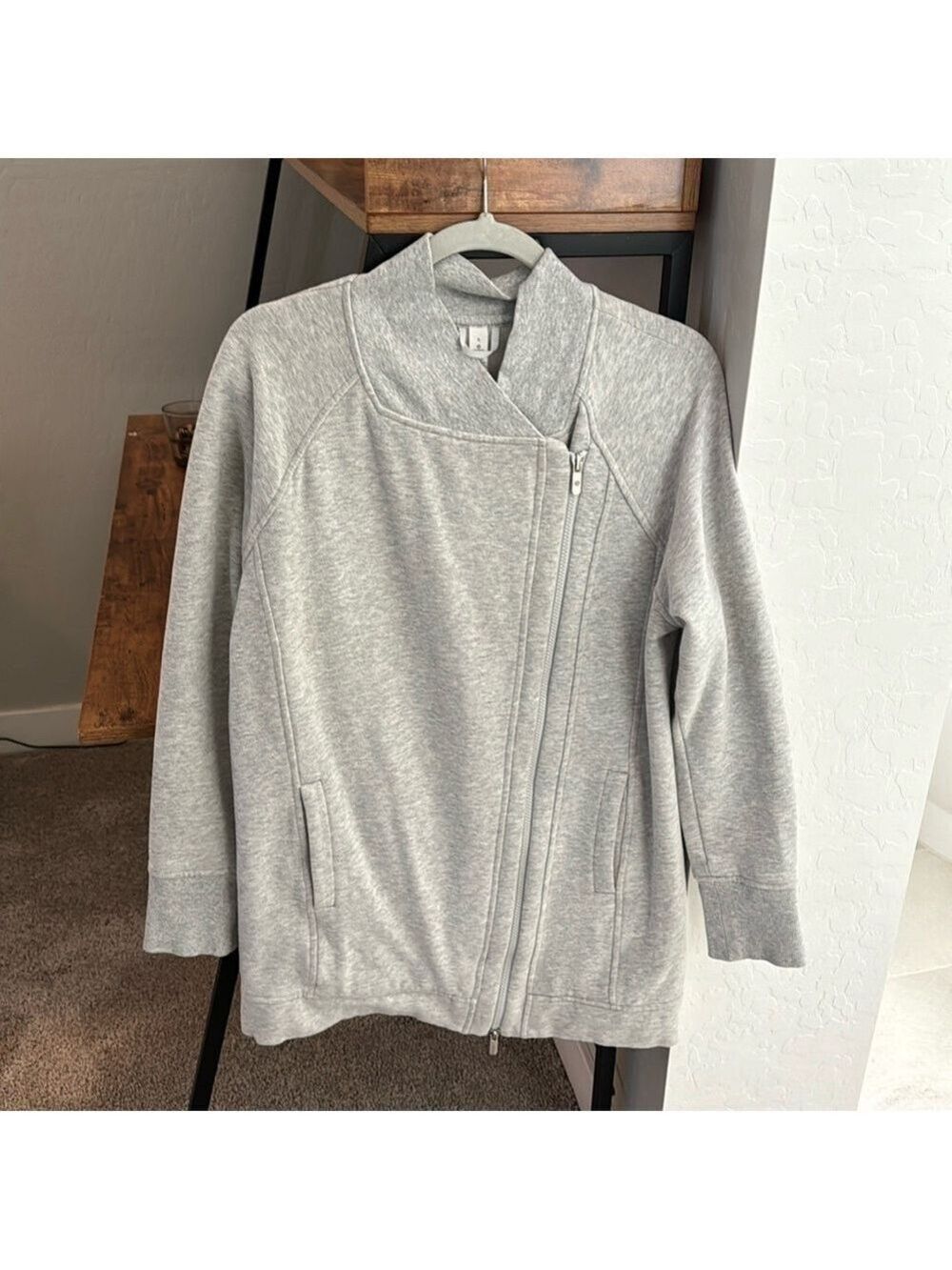 Lululemon Gray Zip Up Sweater Coat Size 8